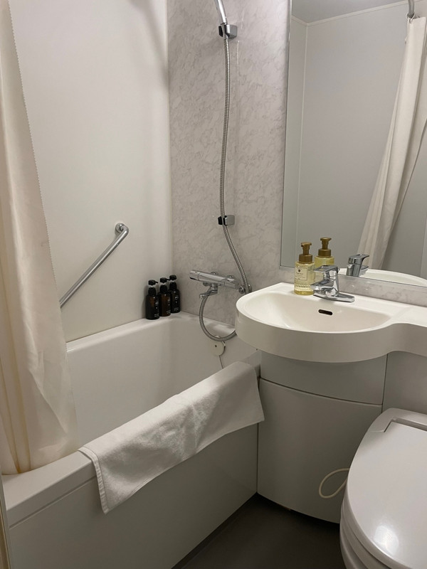 歯ブラシ等は1階のアメニティ置き場から持参するスタイル