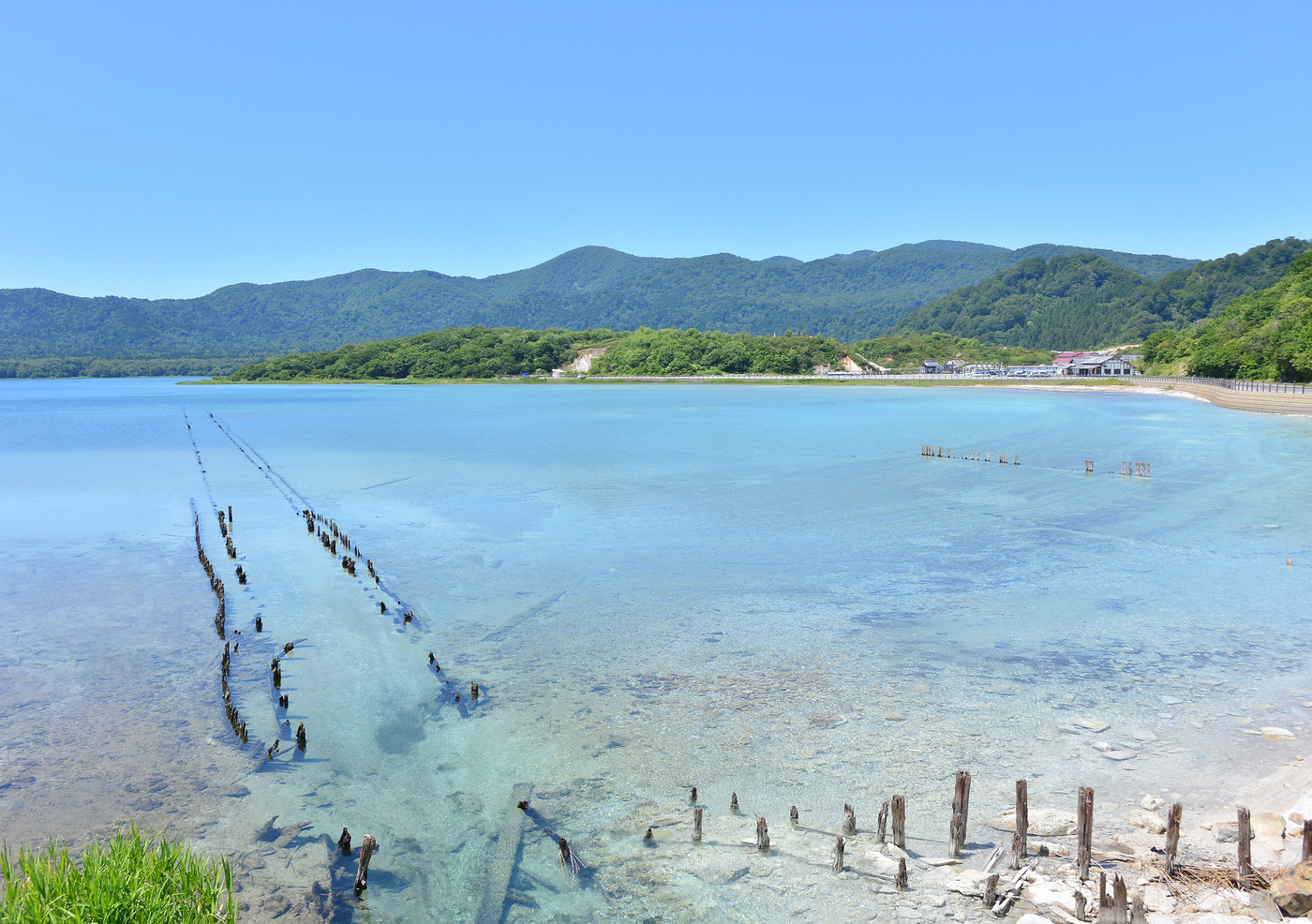 恐山と宇曽利山湖-188118