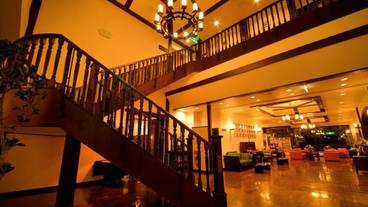 内部エントランス / 3