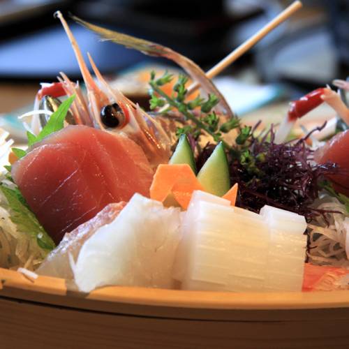 海の幸に黒毛和牛
箱根の美食に舌鼓 / 3