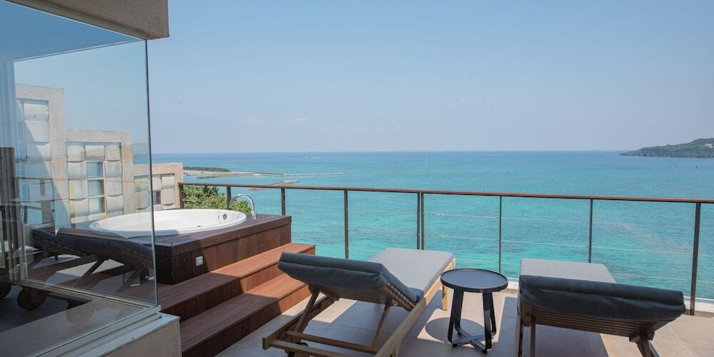 海を一望するサウナでととのう。プライベートサウナ付きの客室にも注目3995474