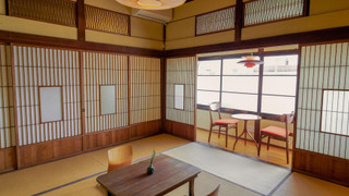 和室 4人部屋 禁煙 共用バスルーム