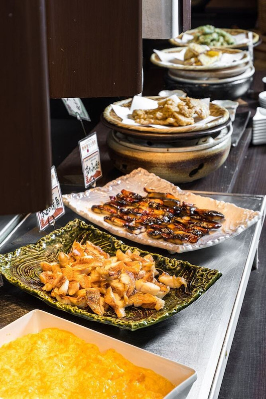 朝食ビュッフェ