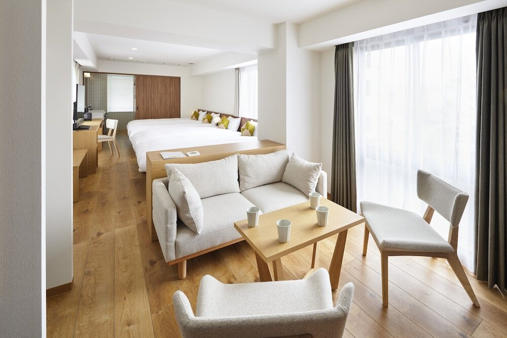 無料のガイドツアーも楽しみ！フォースルームでまったり過ごす3949163