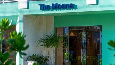 施設の入り口 / 28