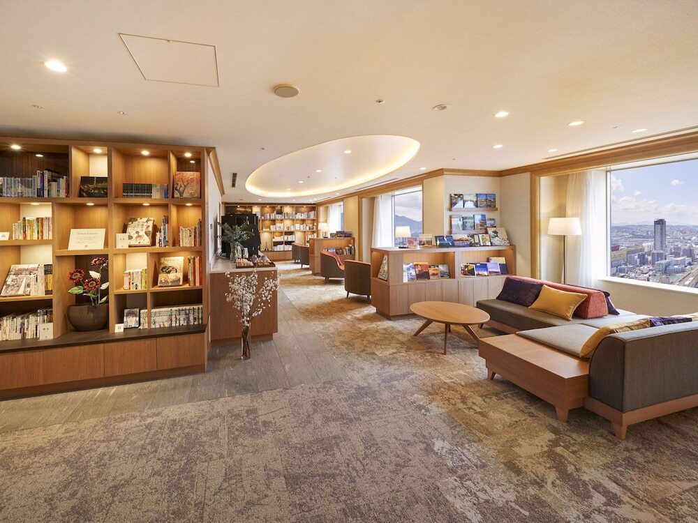 タワーフロア宿泊限定／27階 ライブラリー