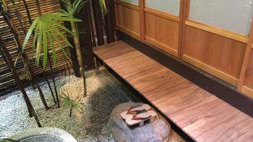 客室 / 11