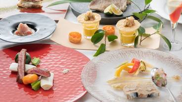 食事・飲み物 / 14