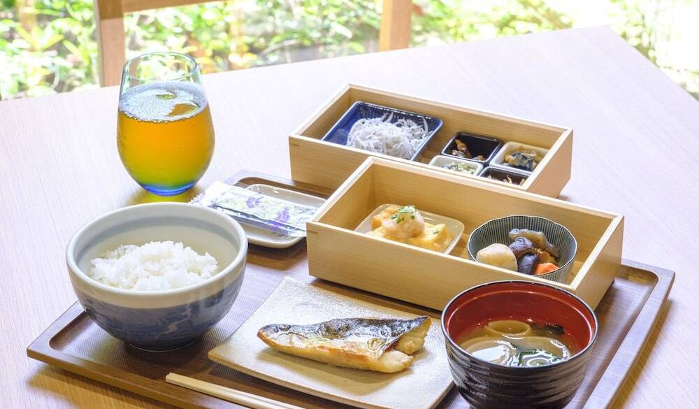 和朝食 / 2