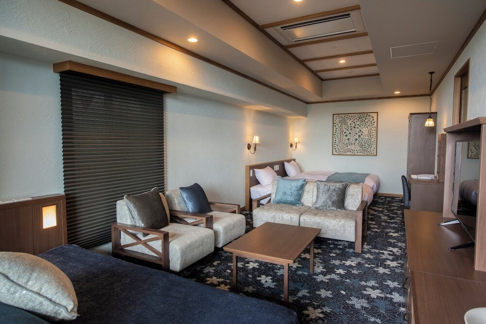 全室露天風呂付き！グリム童話モチーフの客室は洗面台が2つで便利3951858