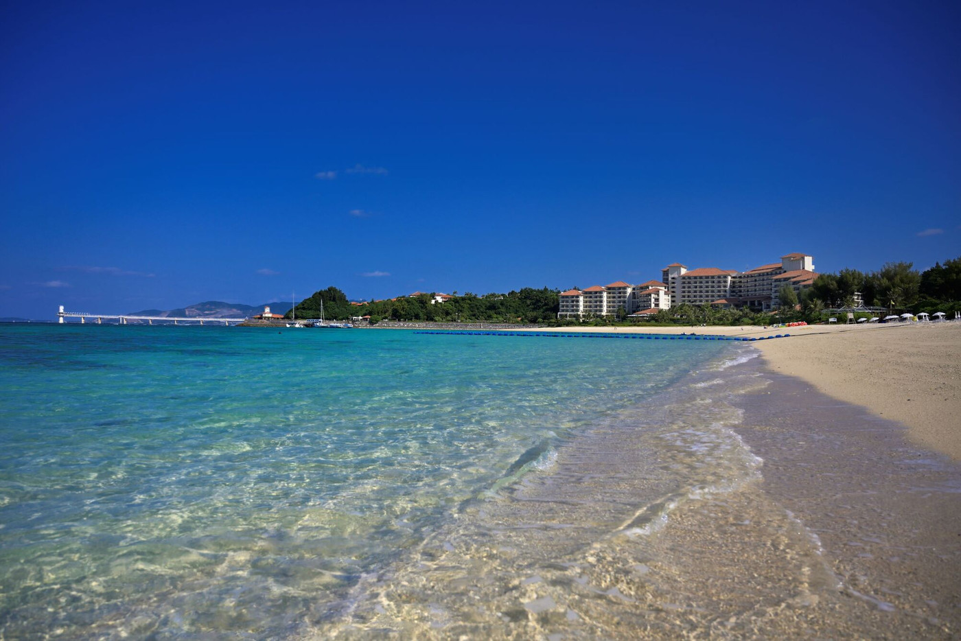 全長760mのビーチが目の前！カップルで上質ステイを満喫4065203