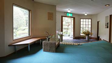 ロビー応接スペース / 3