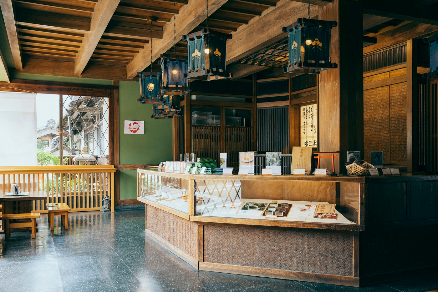 心ほどけるほっこり和スイーツ「和菓子処 三松堂本店」4016863