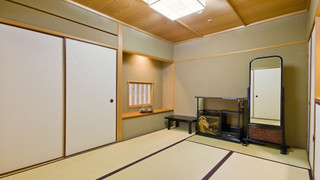 [クラブフロア] ロイヤル スイート 禁煙 [150㎡] (最上階) (道後温泉引き湯の檜風呂付き)