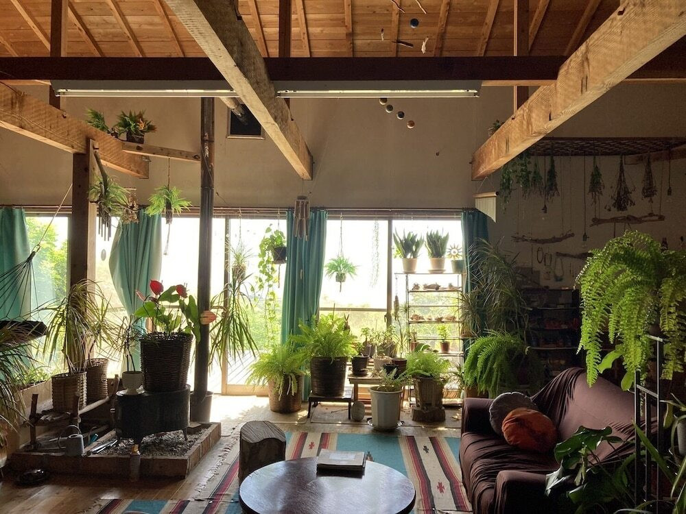 ロビーラウンジ