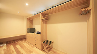 ラグジュアリー スイート + ロフト	 禁煙