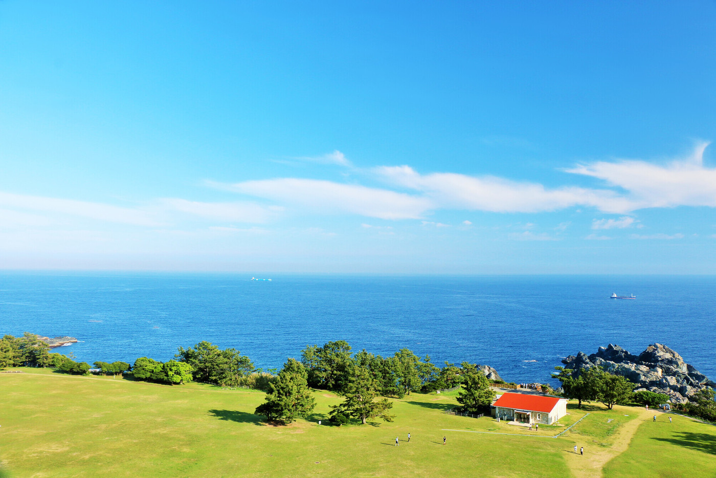 和歌山県　青空の潮岬