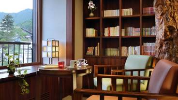 ロビーラウンジ / 5