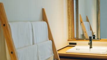 客室のオリジナル木製タオル掛けラック / 26