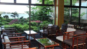 ロビー応接スペース / 2