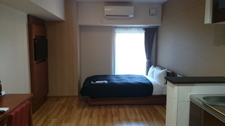 エコノミー シングル ルーム 1 ベッドルーム 禁煙