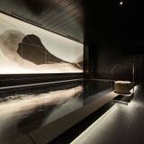 水墨画が大迫力！
アートな大浴場 / 4