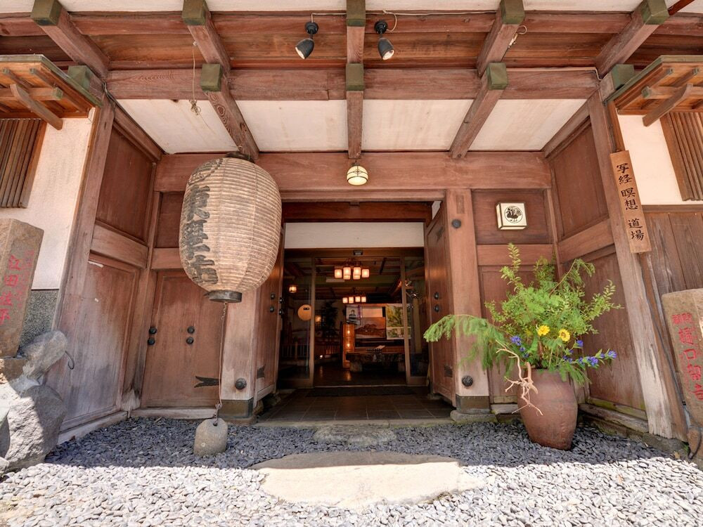 400年以上の歴史を持つ宿坊で、静かな時を感じる4231165
