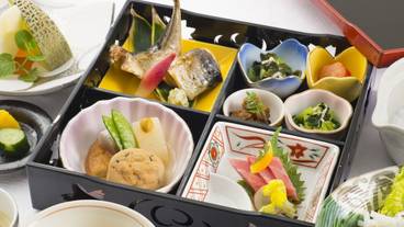 食事・飲み物 / 1