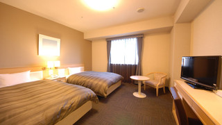 ツインルームシングルサイズベッド 2 台禁煙