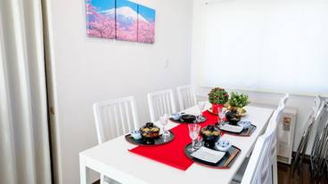 客室内のダイニングエリア / 19