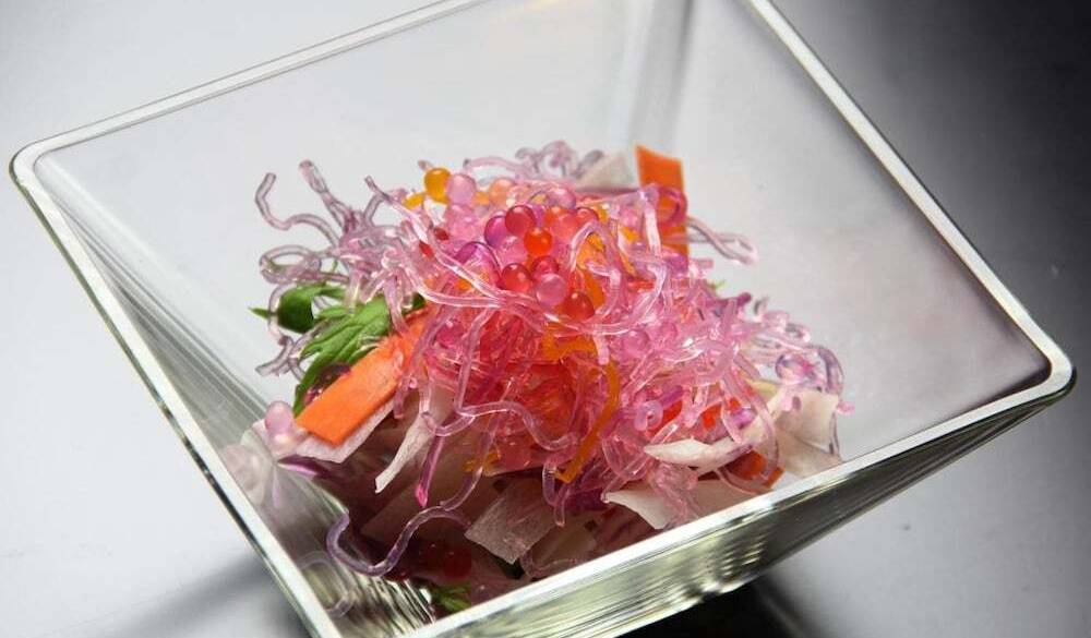 広々とした食事処で
和フレンチディナー / 4