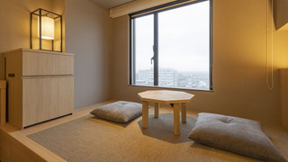 デラックスツイン和（NAGOMI）2名利用 シングルベッド2台とお布団一組 禁煙