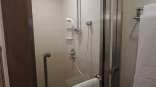 ツインルーム ベッド (複数台) 禁煙