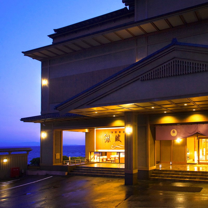 西浦温泉 旬景浪漫 銀波荘（ニシウラオンセン シュンケイロマン ギンパソウ） / 1