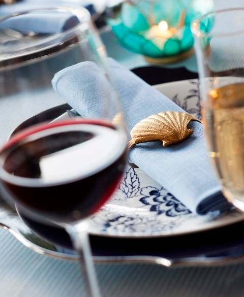 シェフ渾身の
フレンチディナーに舌鼓 / 5