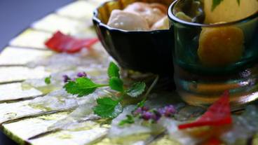 食事・飲み物 / 9