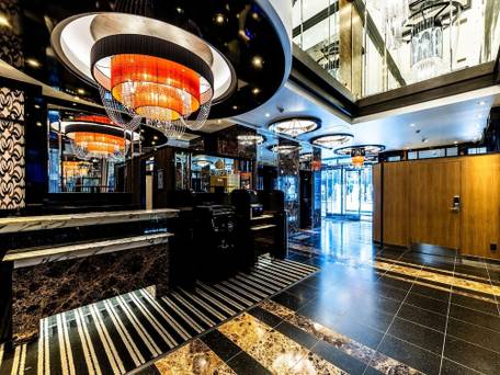 アパホテル なんば心斎橋西 / 2