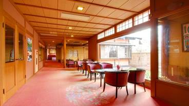 ロビー応接スペース / 11