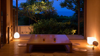 [106]露天風呂付き客室/本間10畳+掘りごたつ式次の間(禁煙):部屋食