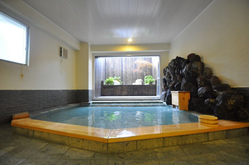 大浴場で疲れを癒せる。家族・グループ旅行に♪3928996