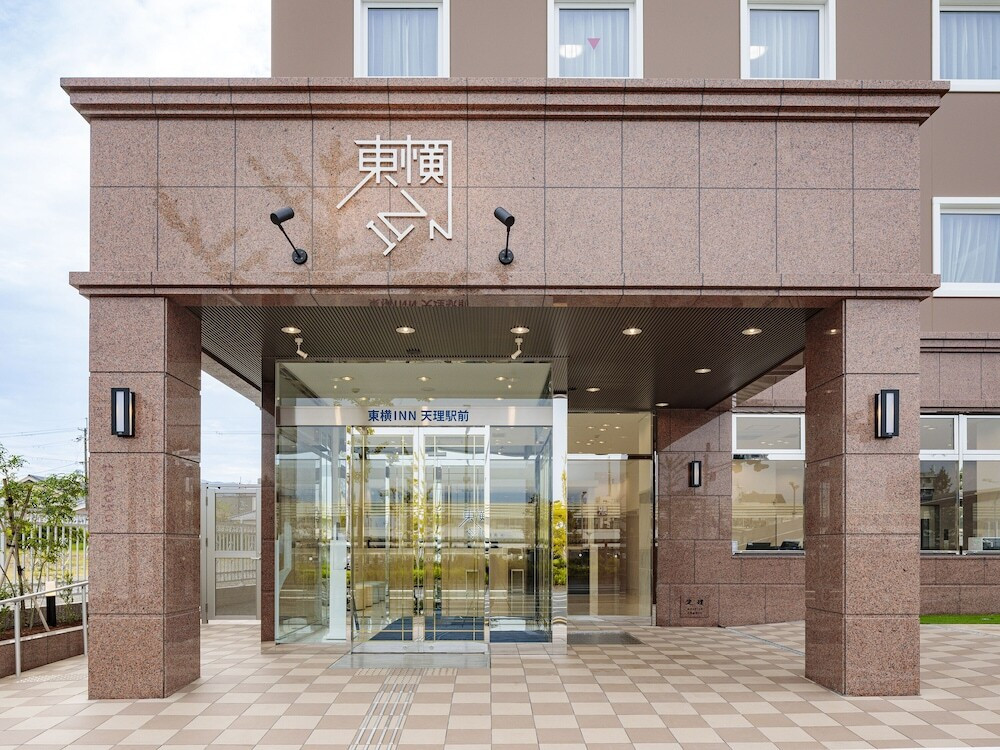 施設の正面