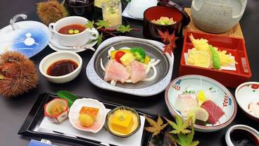 食事・飲み物 / 2