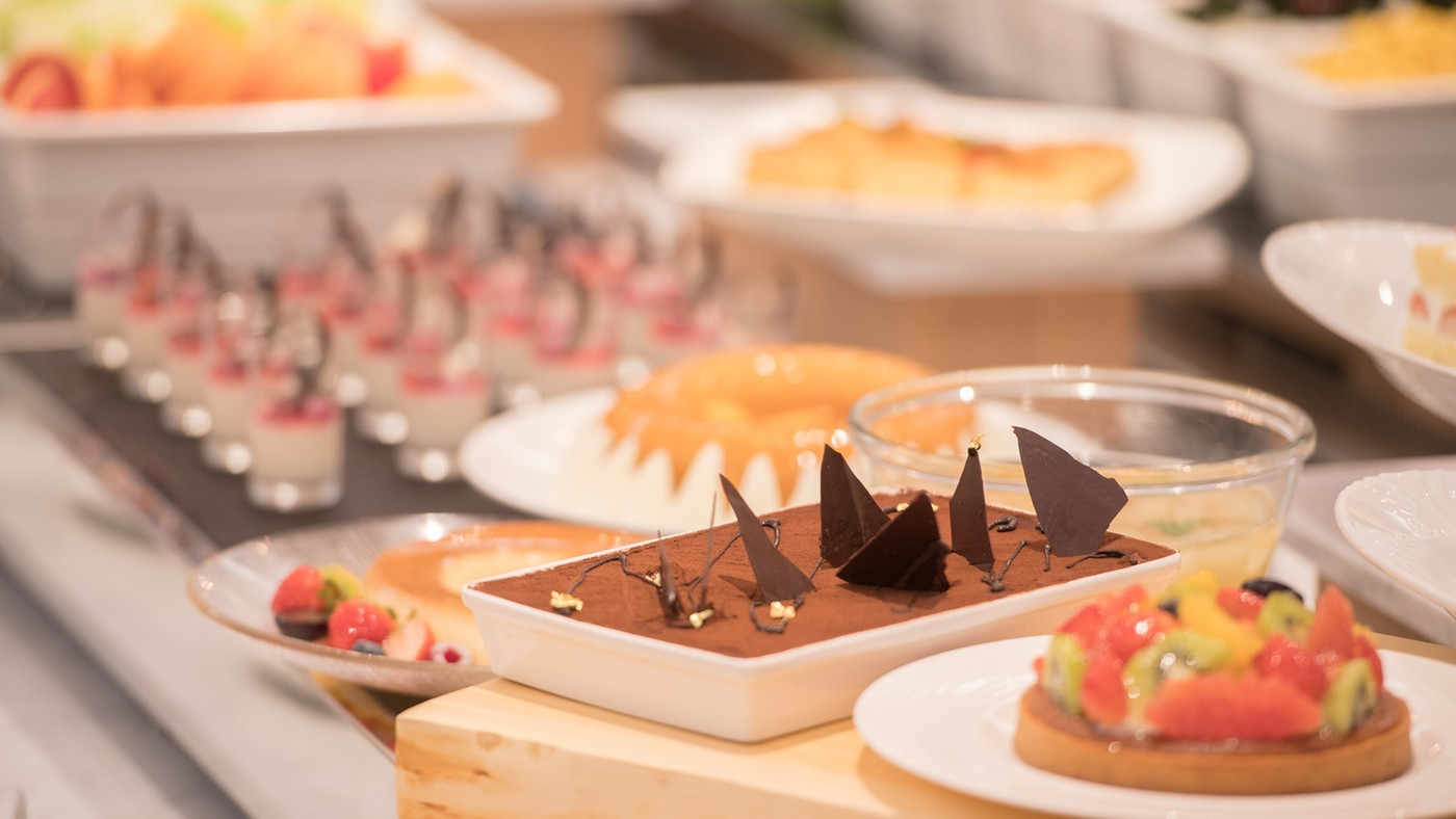 女子会にホテルスイーツをプラス♡4230663