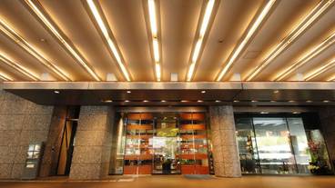 施設の入り口 / 8