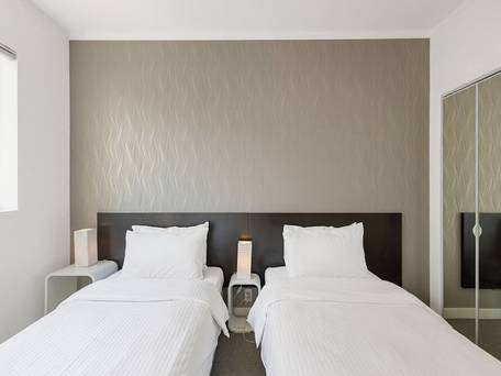 H2 Life Resorts ファーストトラックス / 2