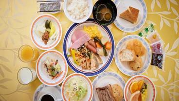 朝食ビュッフェ / 24