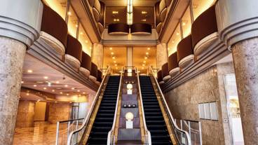 内部エントランス / 3