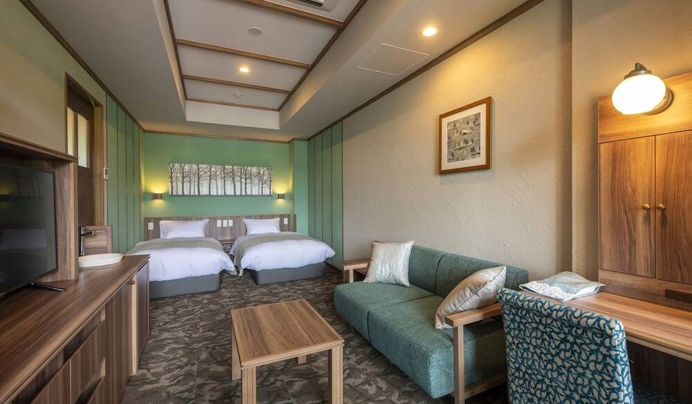 緑が基調／ヘンゼルとグレーテル / 3