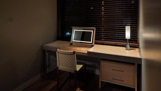 スイート[サウナ/クラブラウンジ/ミニバー/バルコニー付]