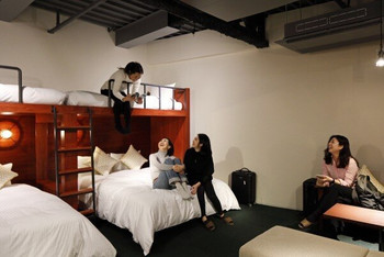 話題のリノベーションホテル!歴史を感じる建物にもご注目3631898